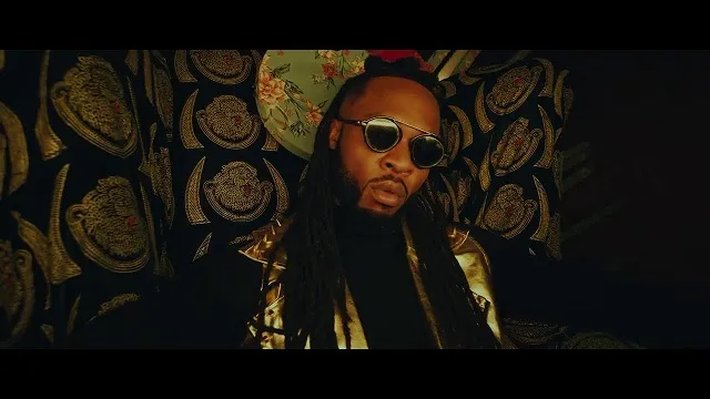 Flavour – Doings Ft. Phyno (Video)