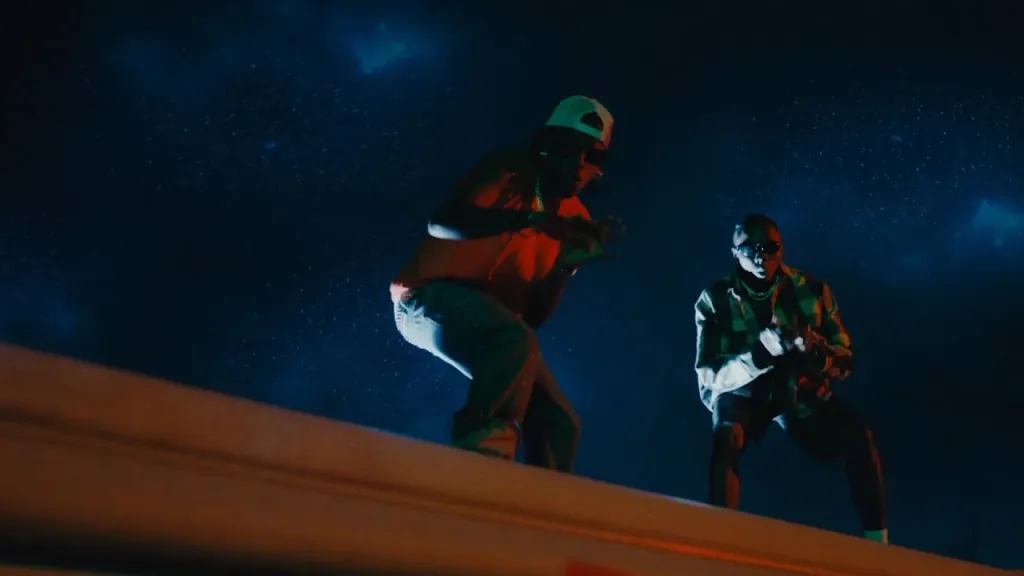 Fireboy DML – Outside Ft. Blaqbonez (Video)